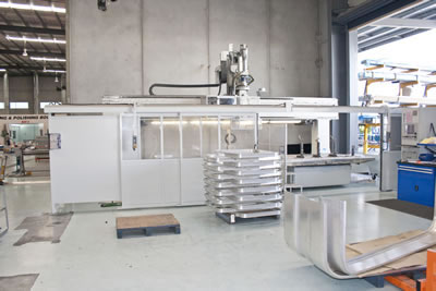 Twin Bed, 5 Axis, CNC Machine